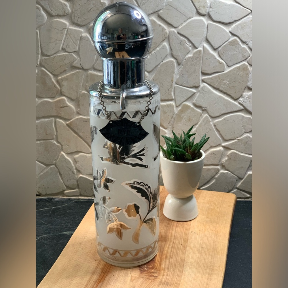 LIBBEY | Vintage Liquor Decanter